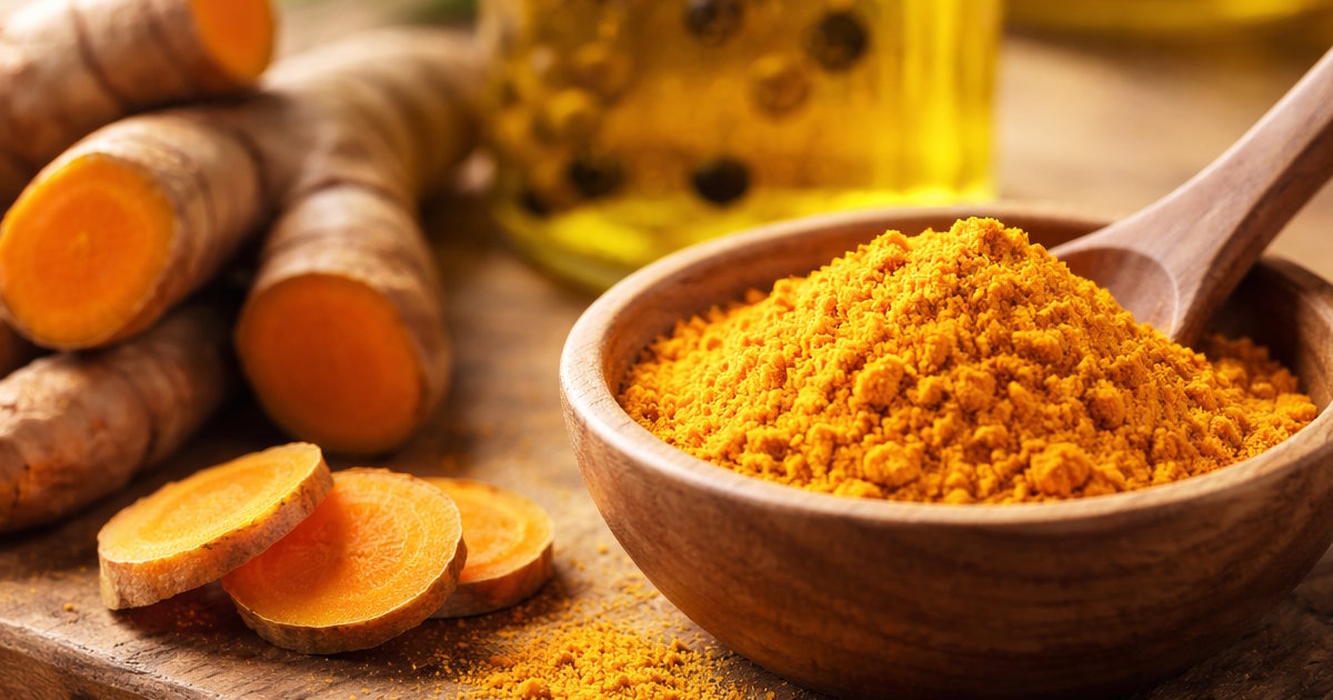 Turmeric root and powder prepared for infusion